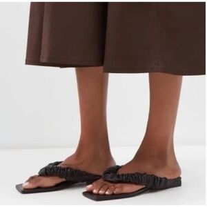 Khaite Ash Sandals‎ Thongs Square Toe Black Leather Size 39.5